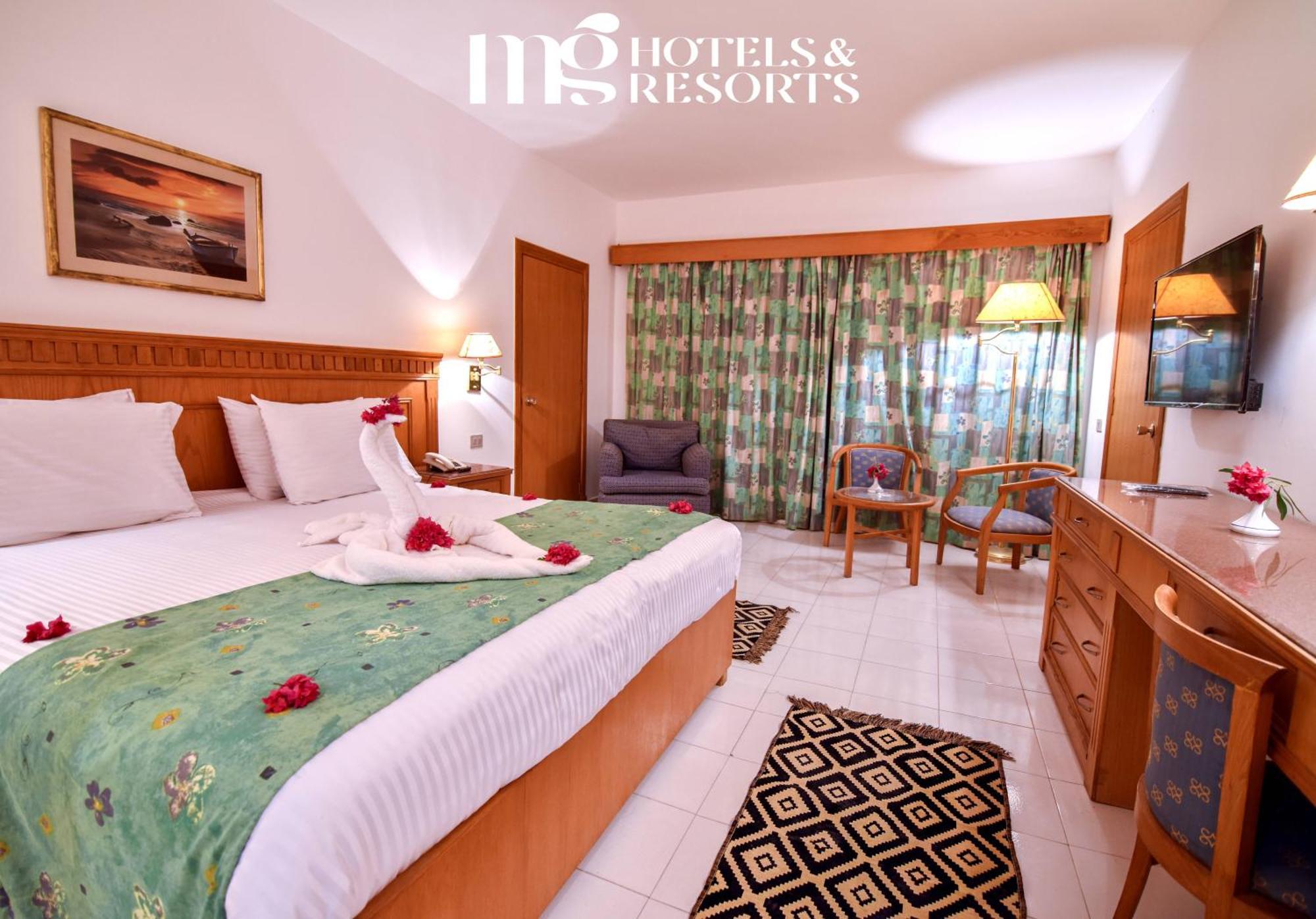 Mg Alexander The Great Hotel مرسى علم المظهر الخارجي الصورة